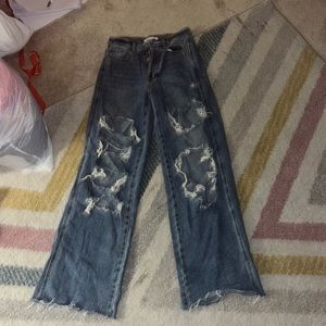 PacSun ripped baggy jeans size 24